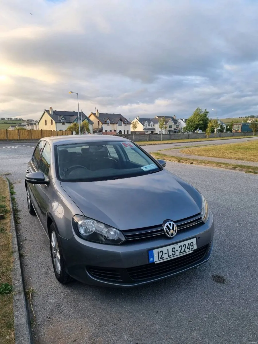 2012 Volkswagen Golf - Image 1