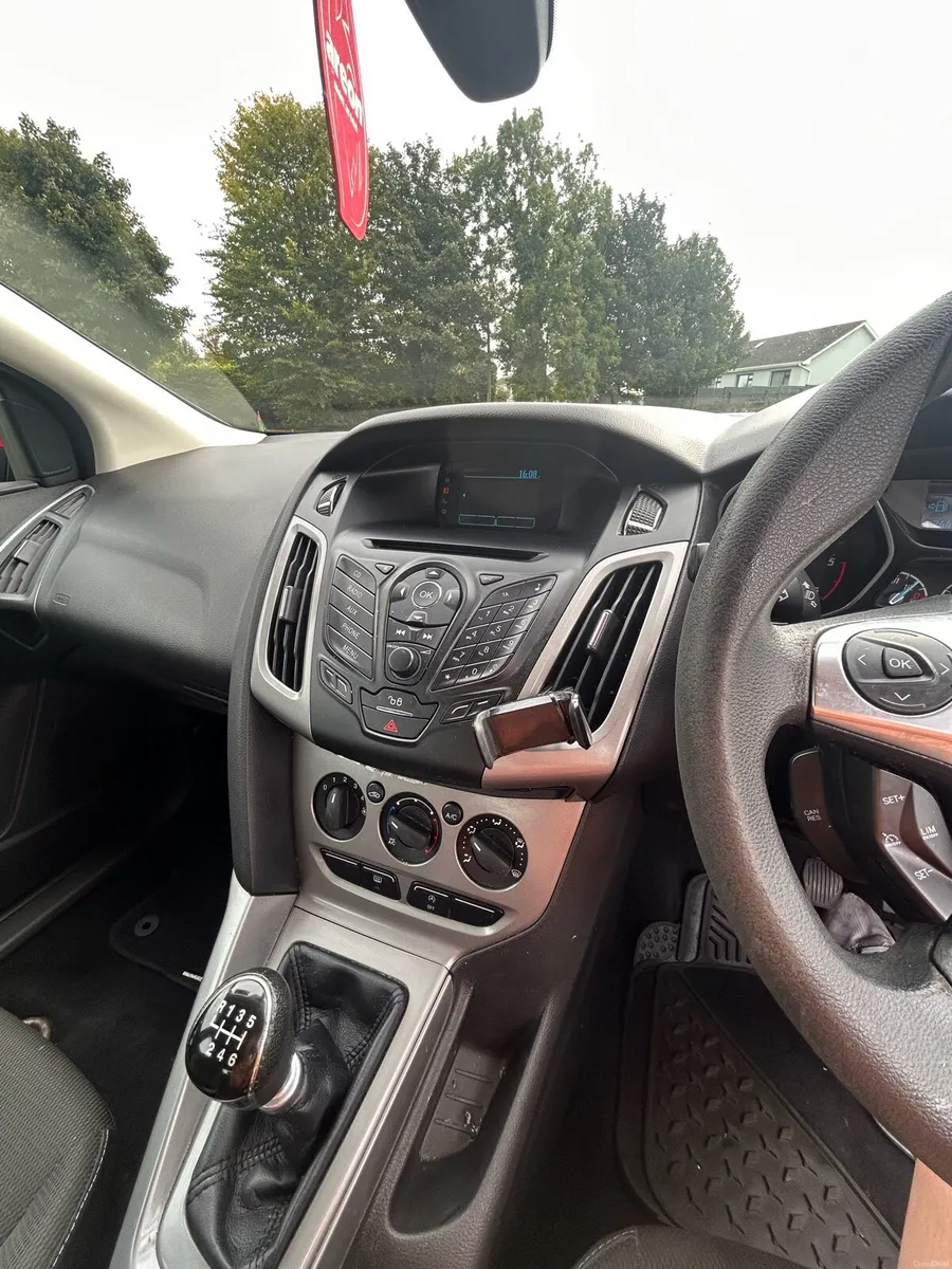 2014 Ford Focus NCT 02/27 - Image 5