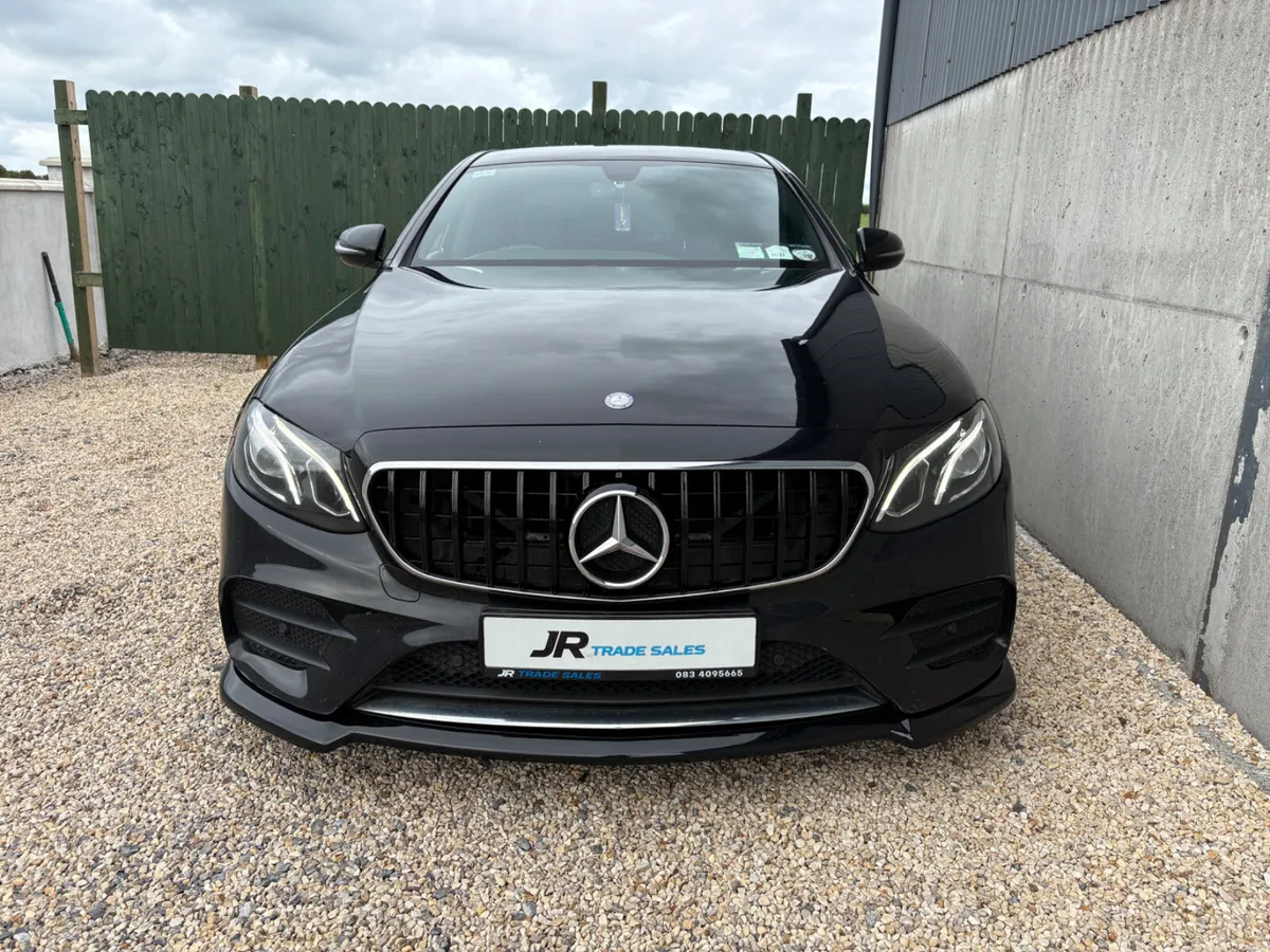 Mercedes-Benz E-Class AMG Line - Image 3