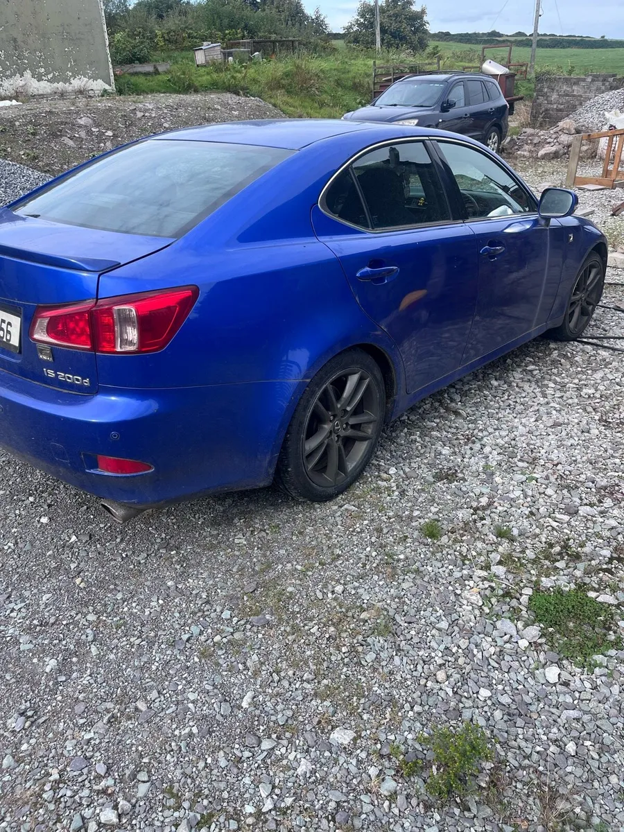 Lexus is200d - Image 4