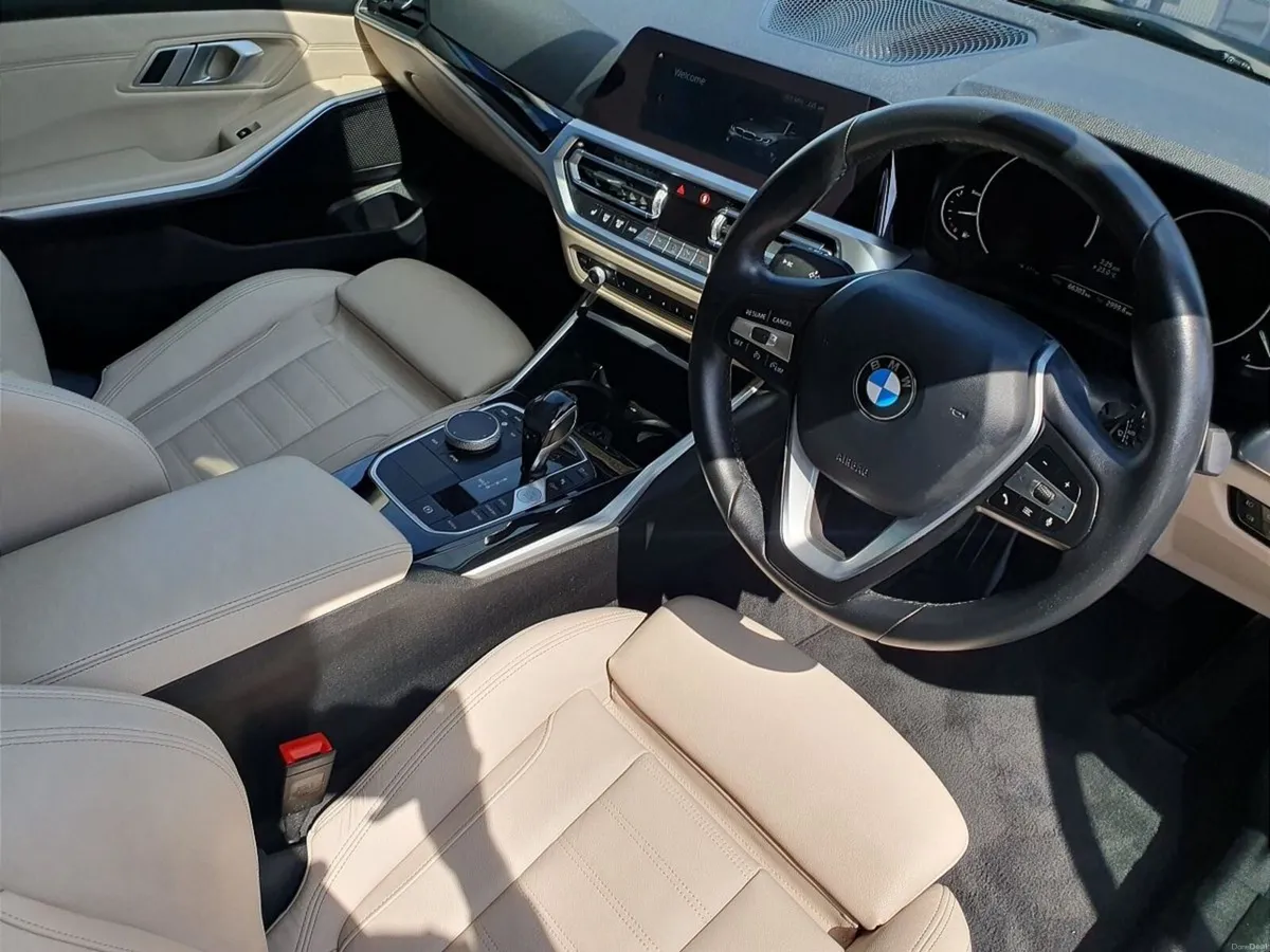 BMW 3-Series 318d Sport Saloon - Image 6