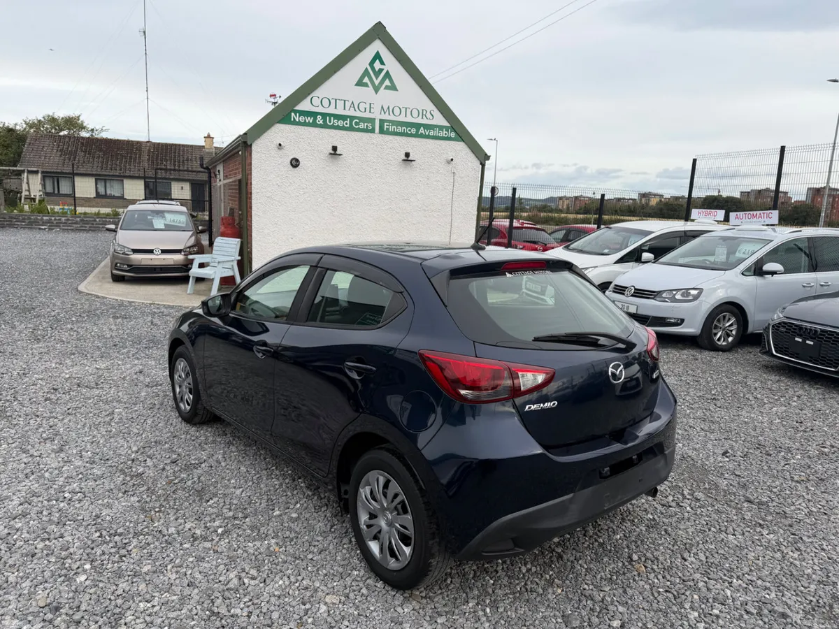 Mazda Demio - Image 3