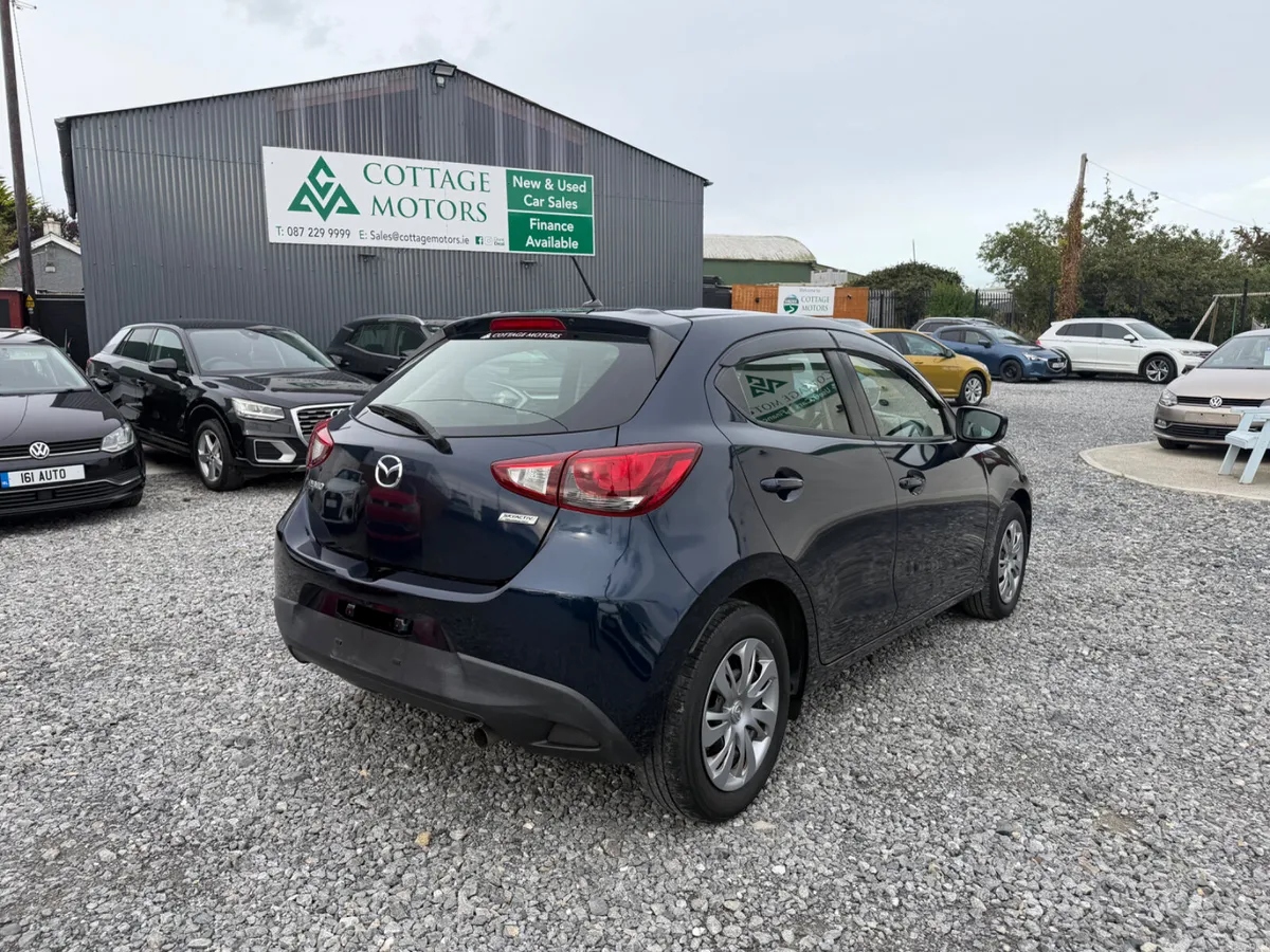 Mazda Demio - Image 4