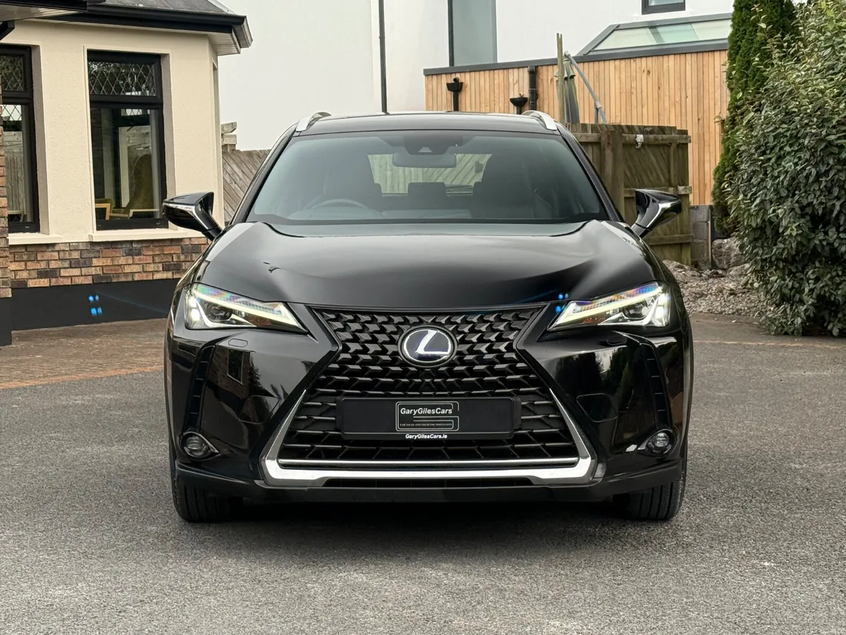 Immaculate 201 Lexus UX250h! - Image 2