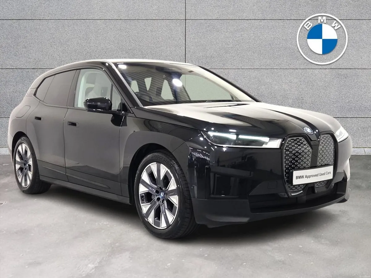 BMW iX xDrive40 Sport - Image 1