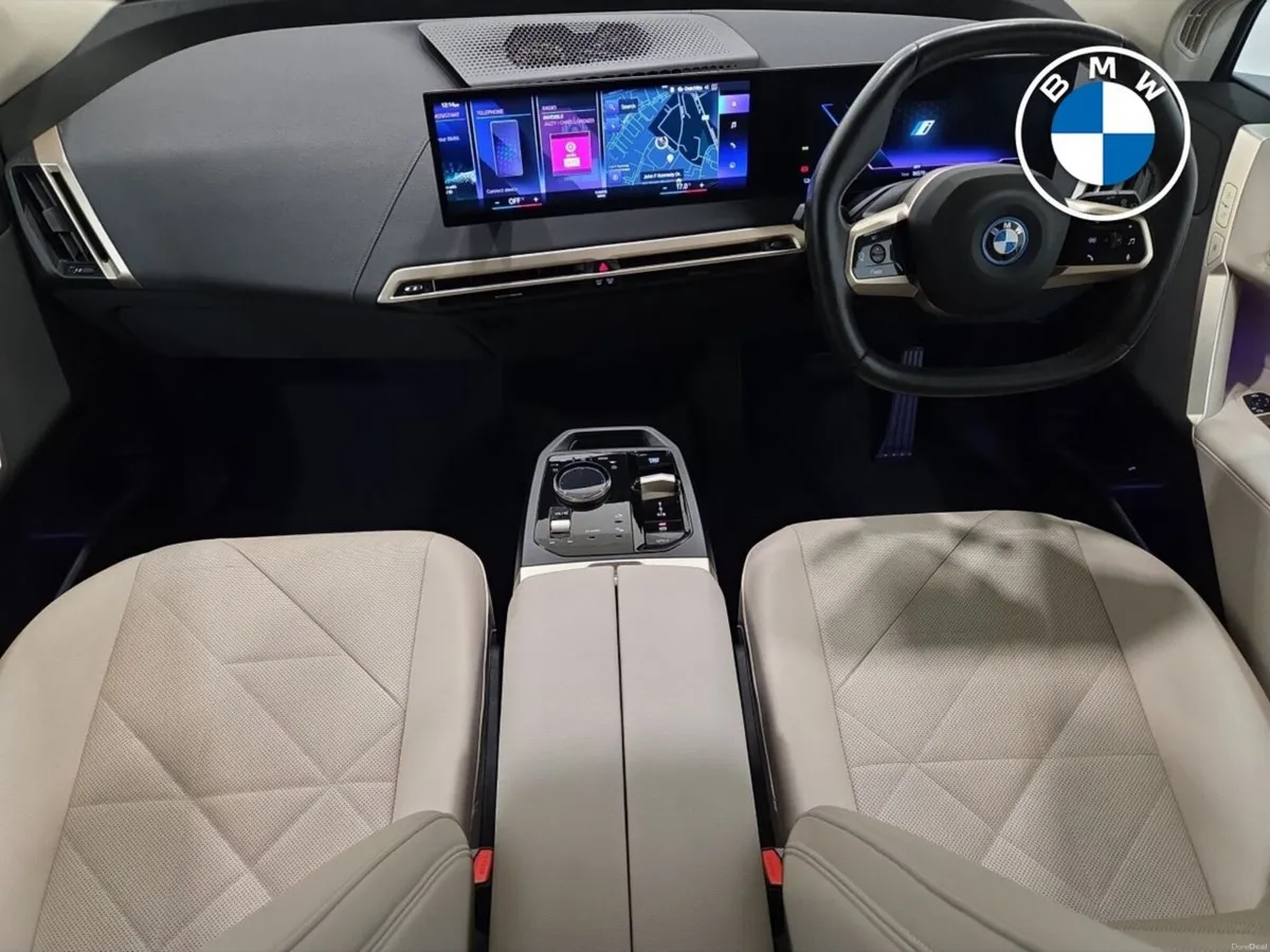 BMW iX xDrive40 Sport - Image 4