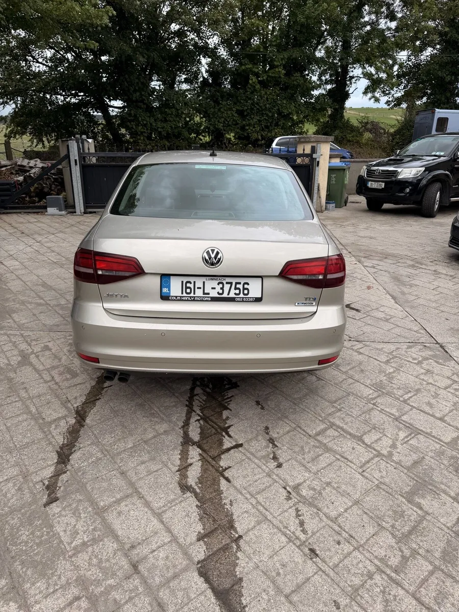 Volkswagen Jetta - Image 3