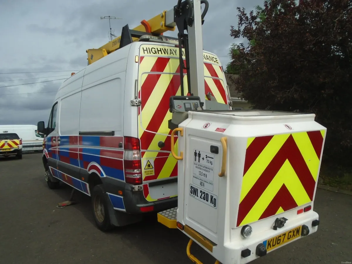 2017 Mercedes-Benz Sprinter CHERRYPICKER - Image 5