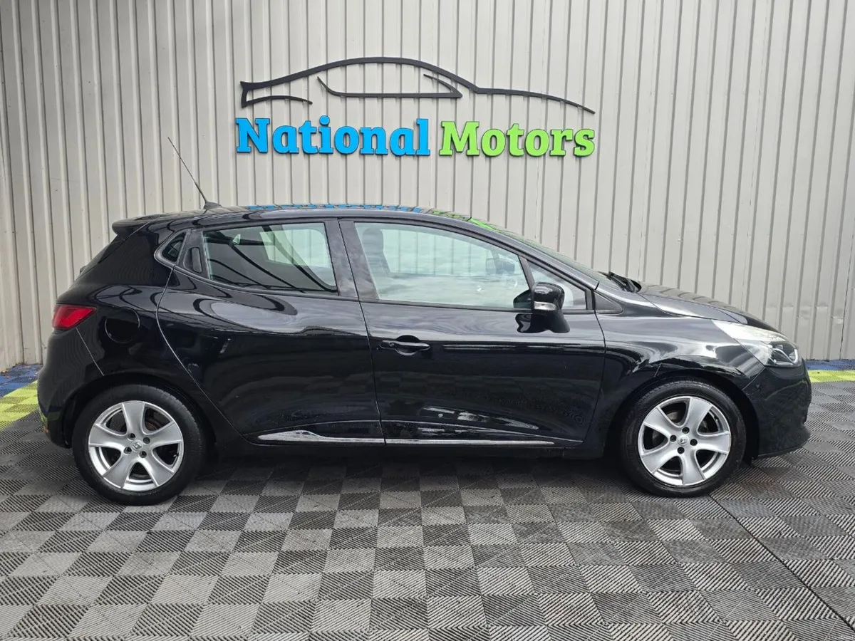 2013 Renault Clio 1.2 Petrol DYNAMIQUE - Image 2