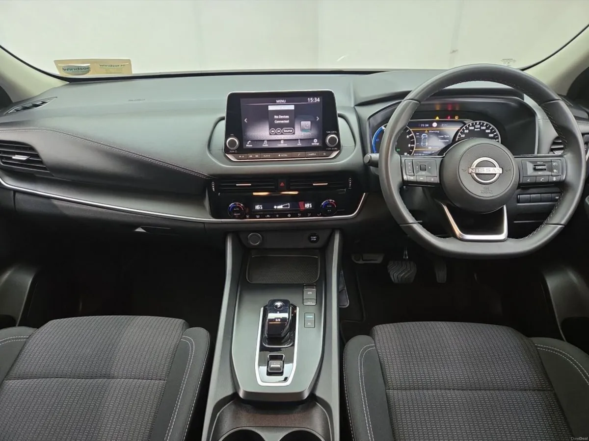 Nissan Qashqai ePOWER SV *Scrappage deal * - Image 3
