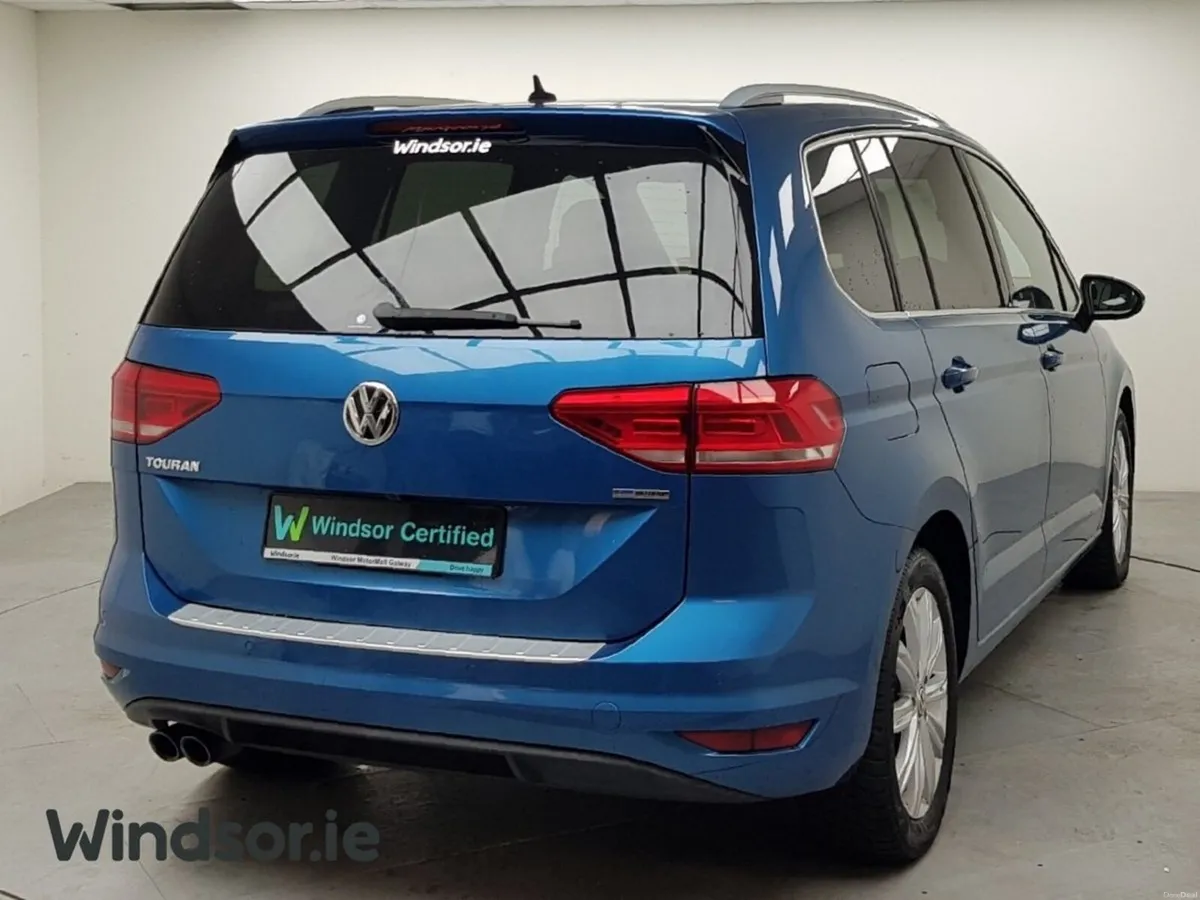 Volkswagen Touran TSi Auto Touran - Image 2