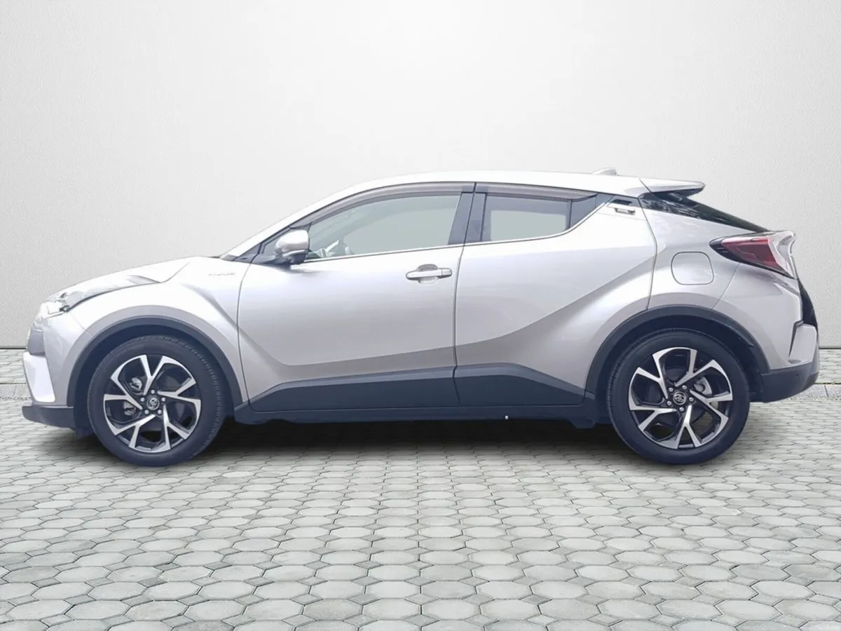 Toyota C-HR 1.8 HYBRID LUNA - Image 5
