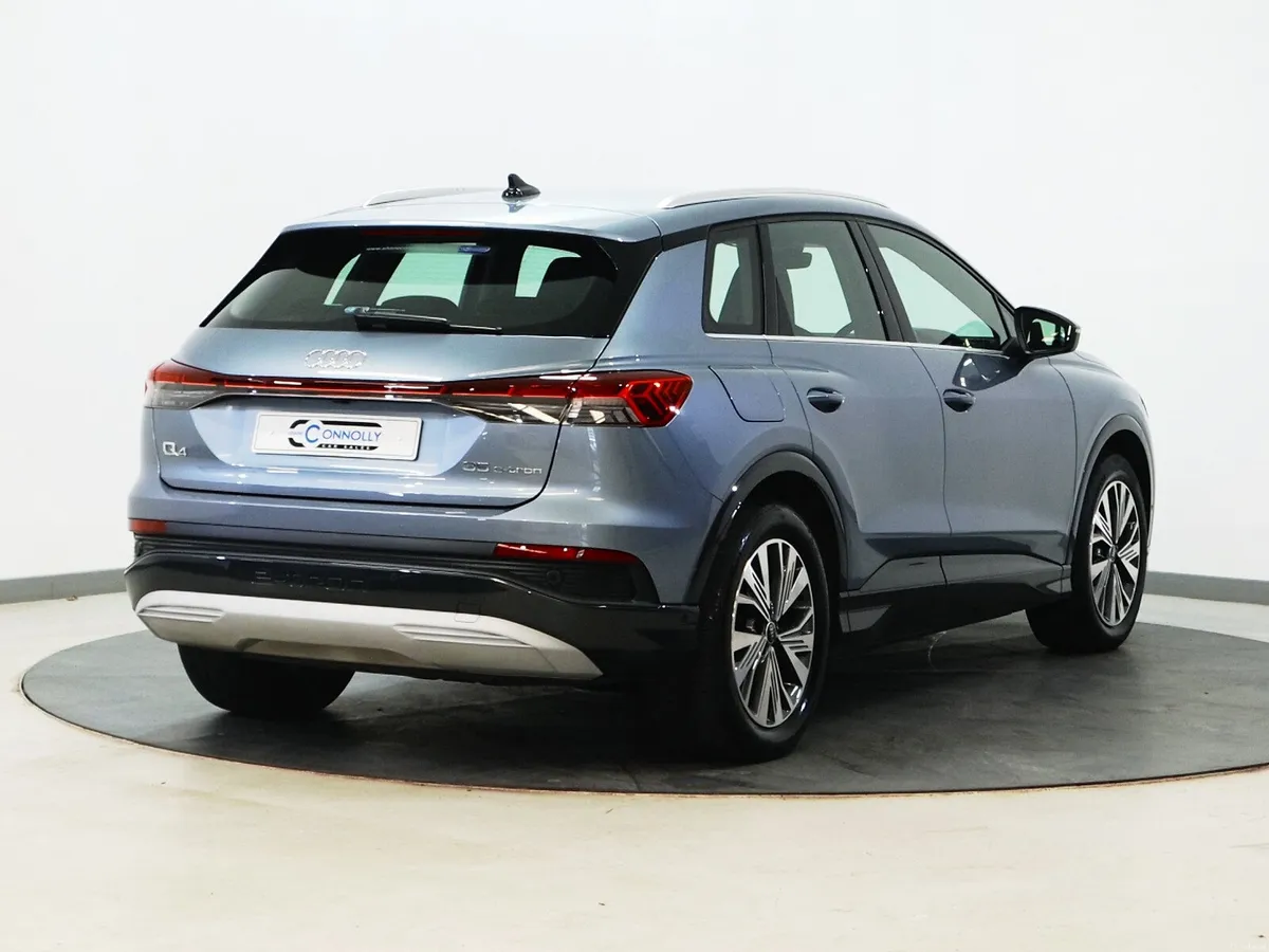 *97* 2023 Audi e-tron sport auto - Image 4