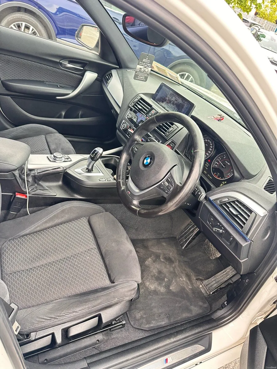 Bmw 1 series 116i Automatic - Image 4