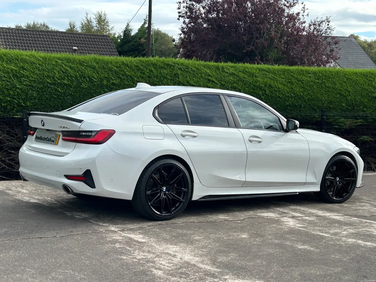 20 Bmw 330e Se pro  1Owner from new - Image 4