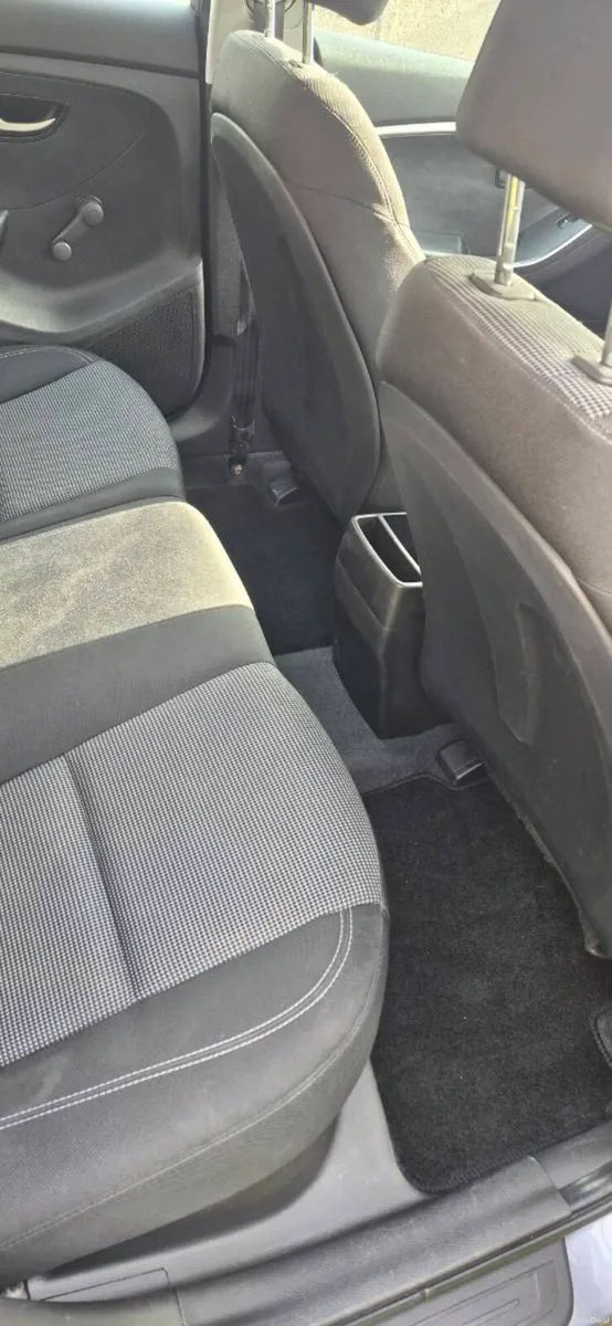 2012 Hyundai i30, 1.4L petrol - Image 6