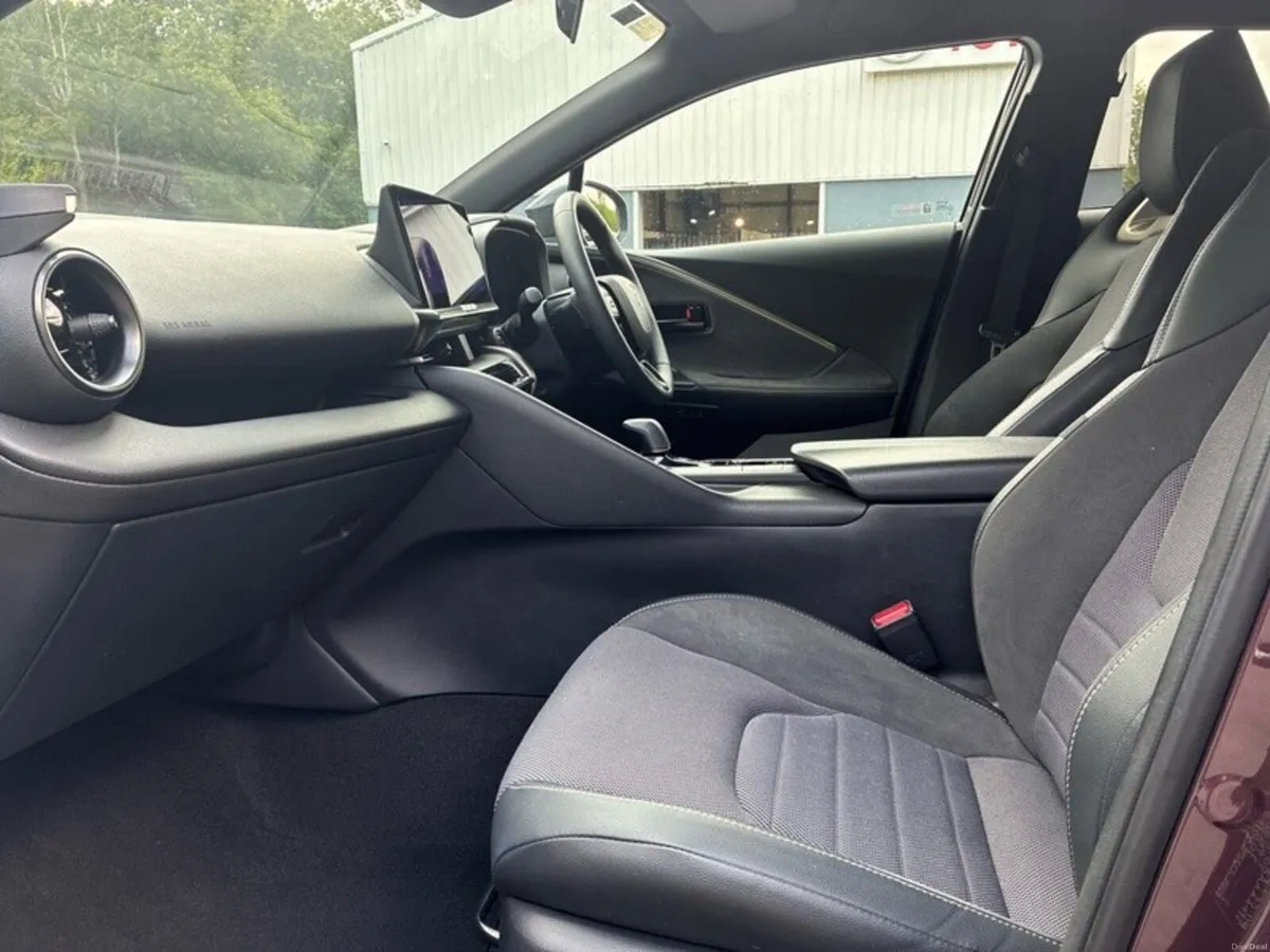Toyota C-HR C-HR HYBRID SOL - Image 6