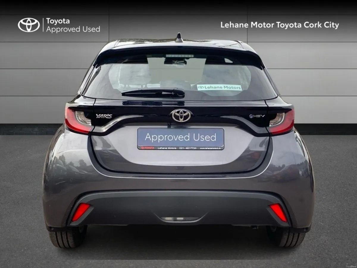 Toyota Yaris Yaris HEV Luna - Image 4