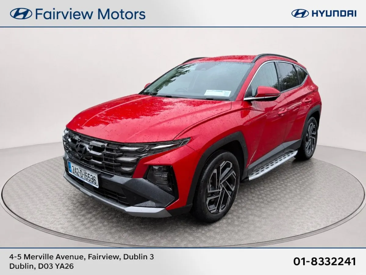 Hyundai Tucson EXECUTIVE PLUS Hybrid ** SIDE STEPS - Image 3