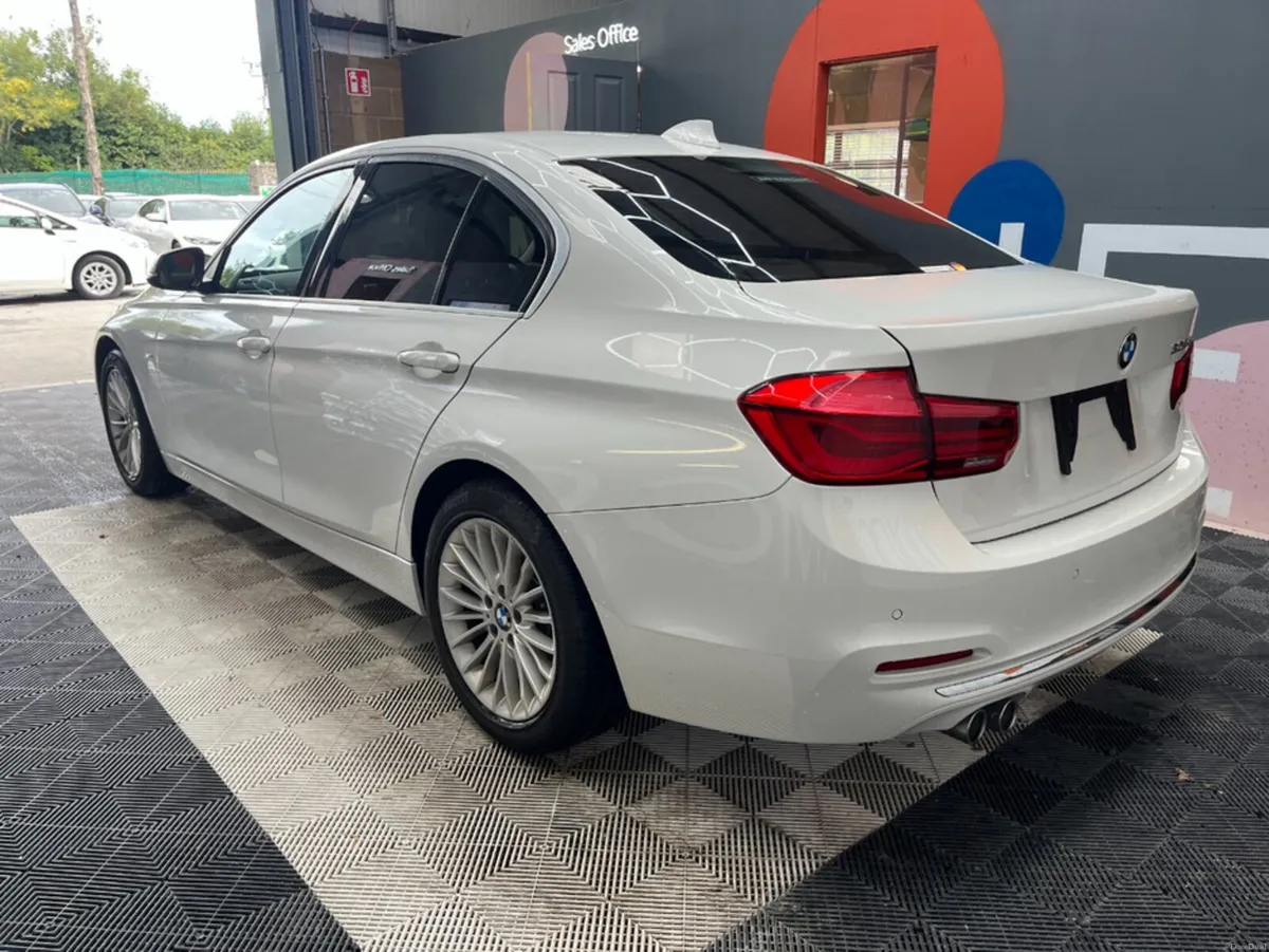 BMW 3-Series 2017 BMW 320D 2.0 AUTOMATIC 71K KM / - Image 5