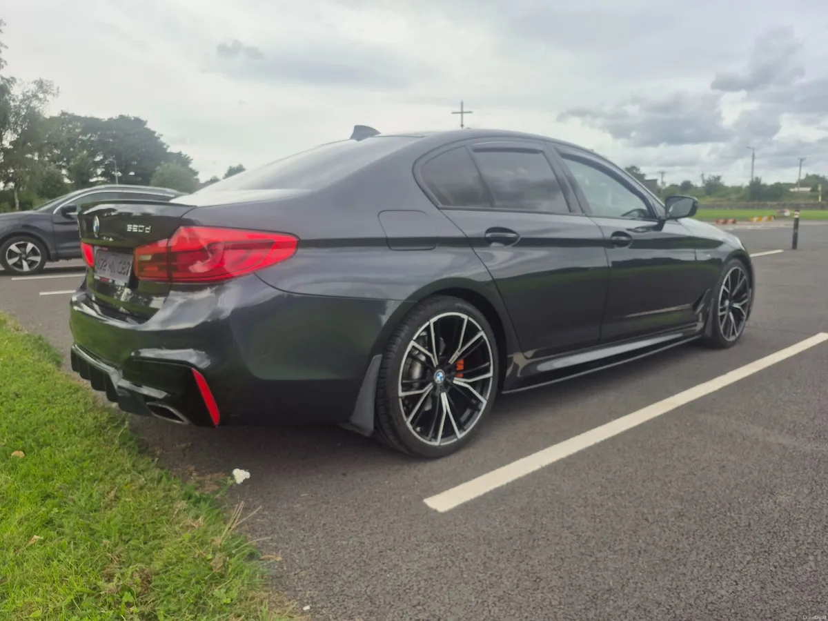 BMW 5-Series 2017 - Image 3