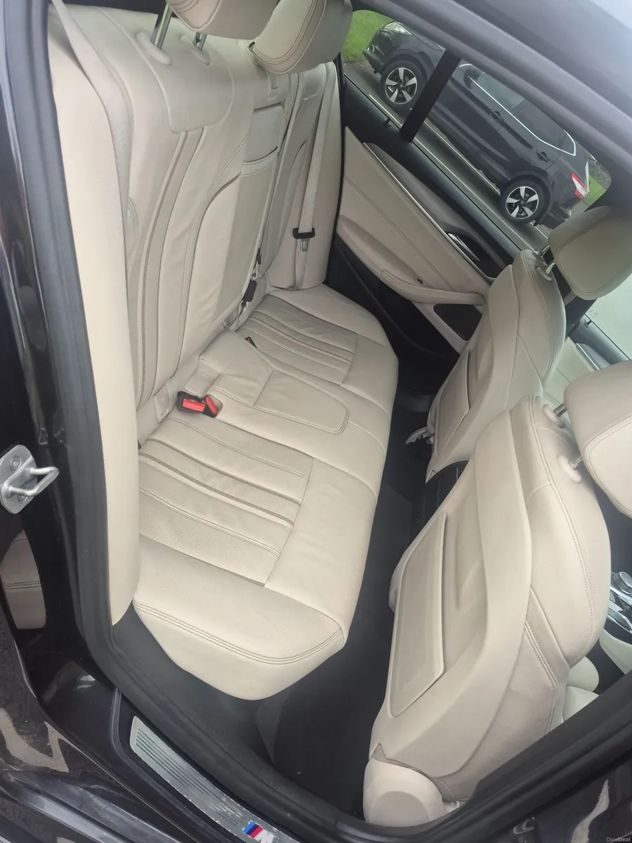 BMW 5-Series 2017 - Image 4