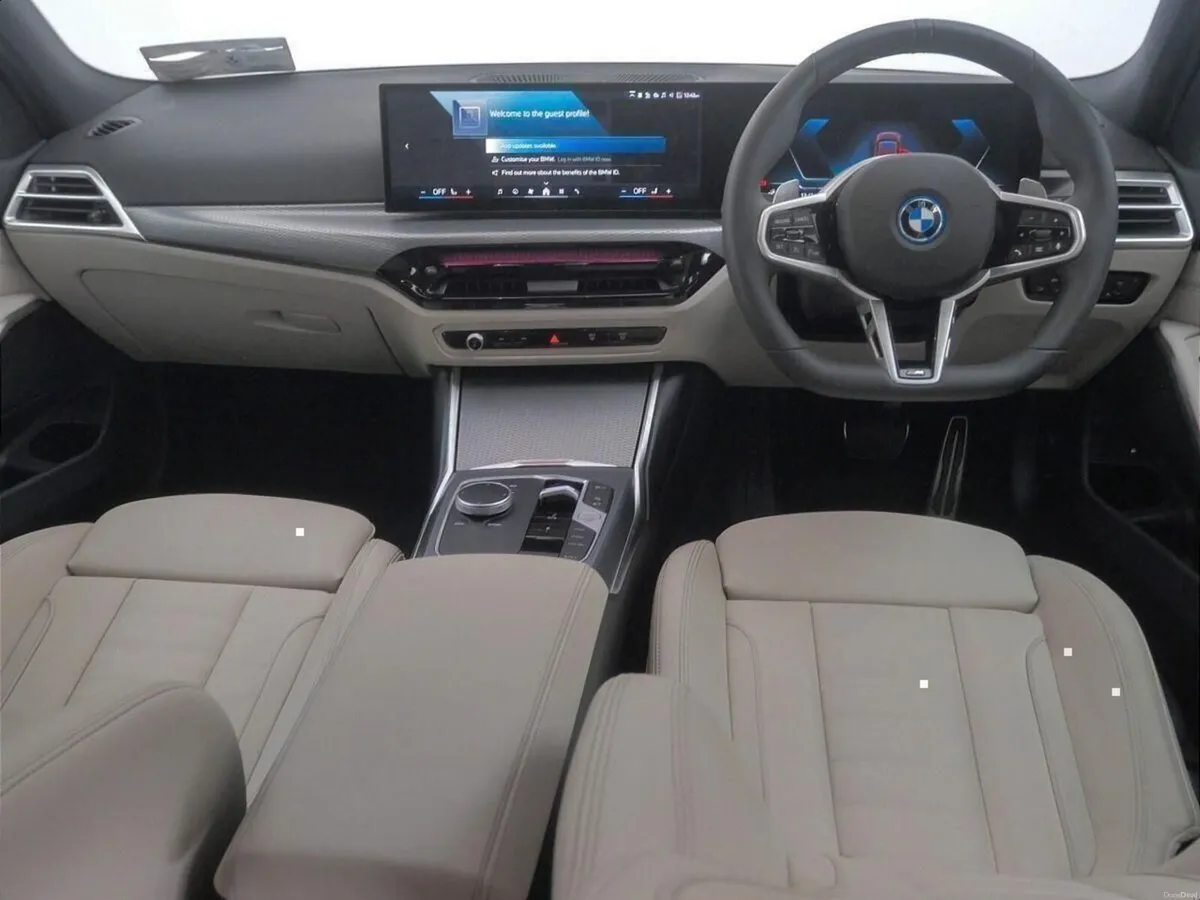 BMW 3-Series 330e M Sport Saloon - Image 4