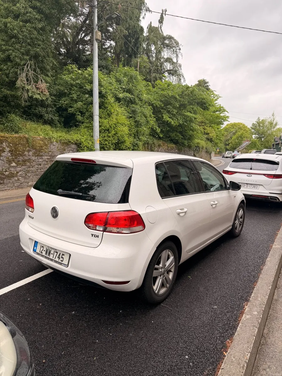Volkswagen Golf 2012 1.6 TDI - White - Image 5