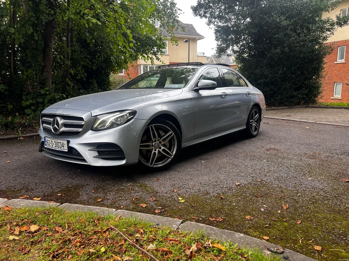 Mercedes E220d AMG PREMIUM - Image 4