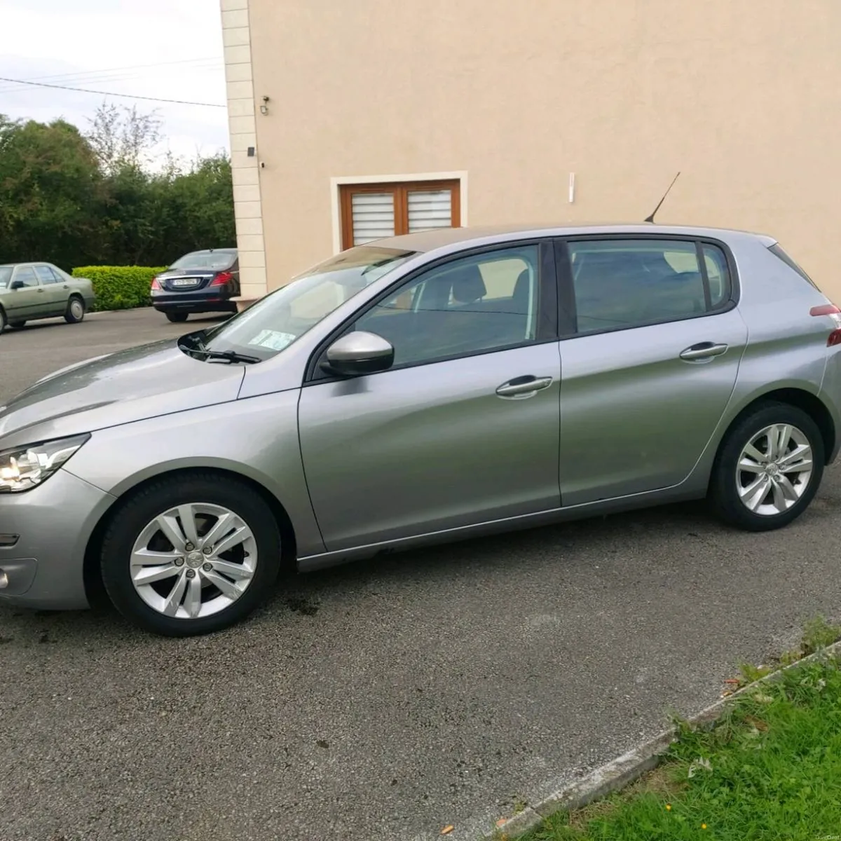 Peugeot 308 automatic 2018 - Image 4