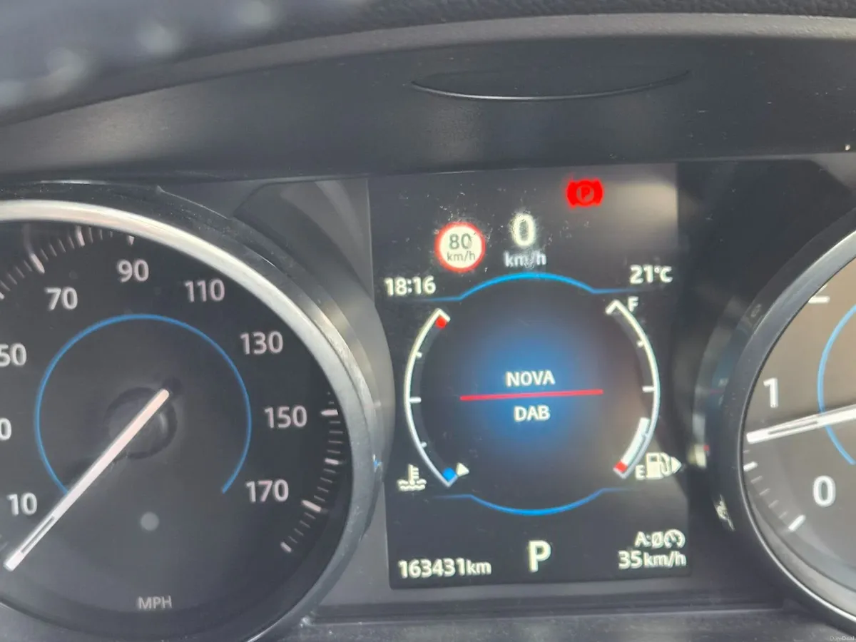 Jaguar XF 2018 - Image 2