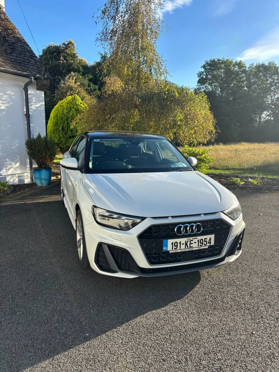 2019 Audi A1 30 TFSI S Line - Image 5