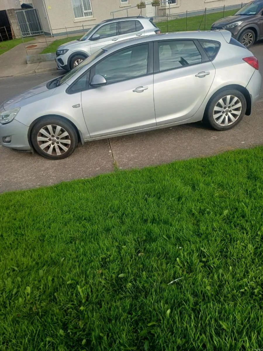 1.7 diesel astra. Only 3 owners from new.last owne - Image 1