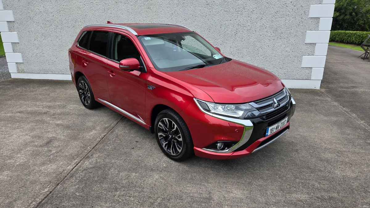 161 Mitsubishi Outlander PHEV Plug in Hybrid - Image 2