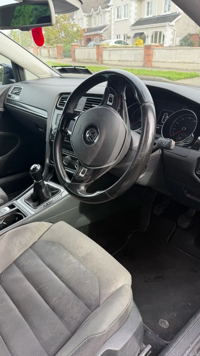 Volkswagen Golf - Image 6