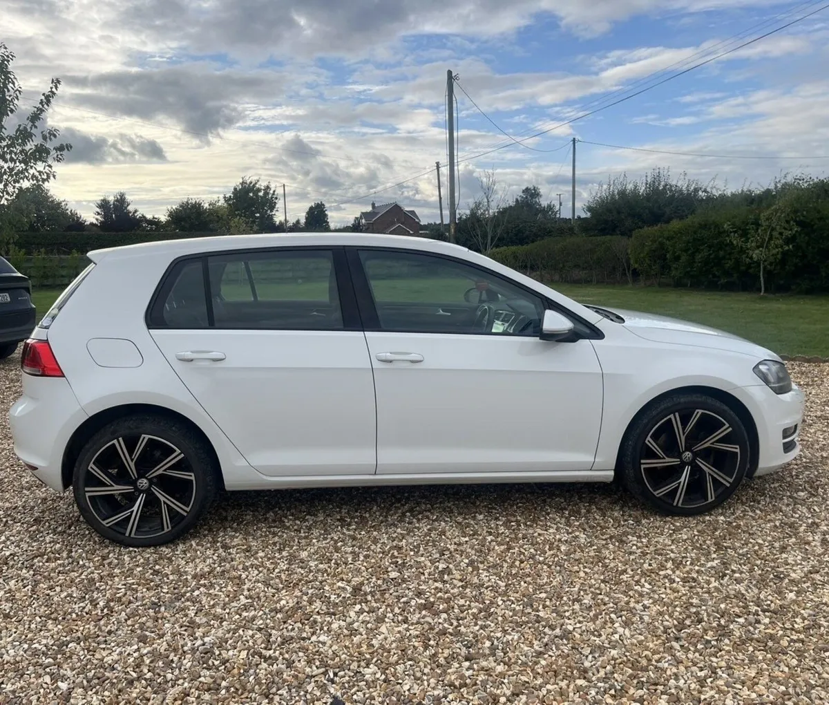 Volkswagen Golf TSI Bluemotion Comfortline 2013 - Image 3