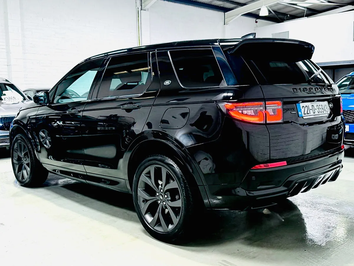 R-DYNAMIC URBAN P300E LAND ROVER DISCOVERY PHEV AW - Image 6