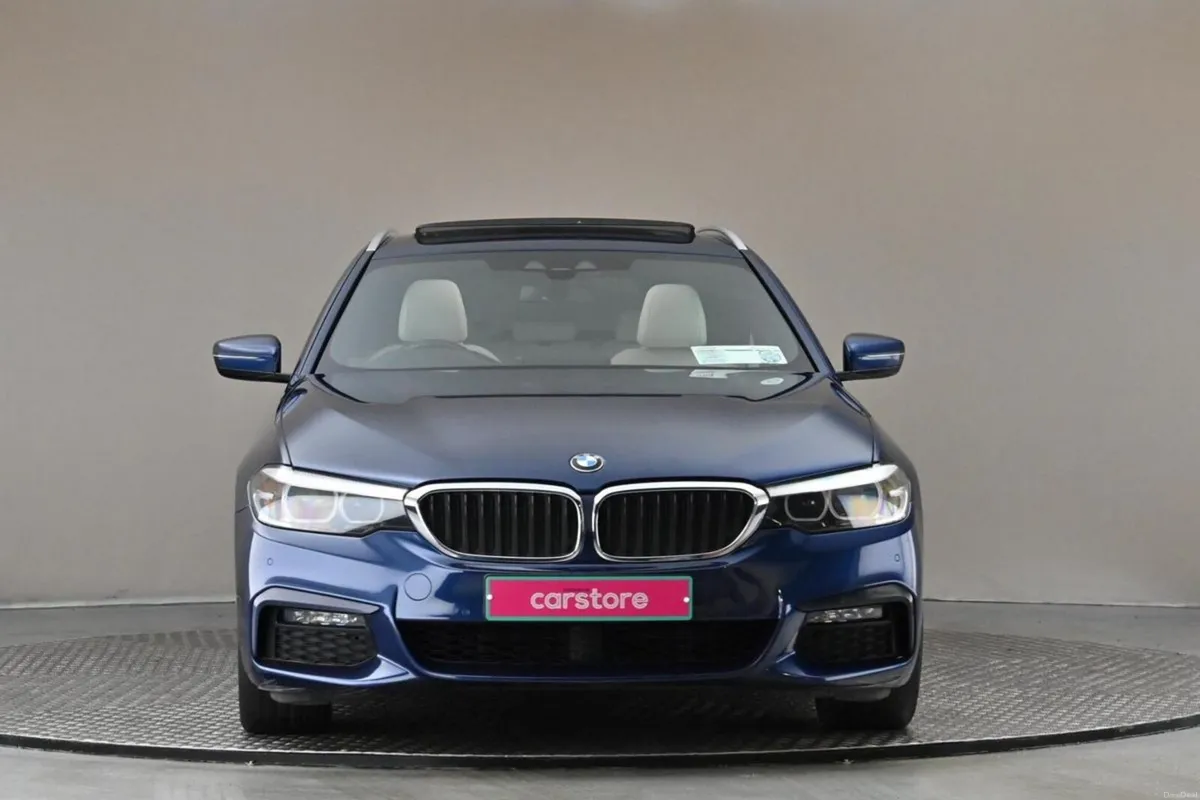 BMW 5-Series 520D M SPORT ZM5T TOURING **BEIGE LEA - Image 2