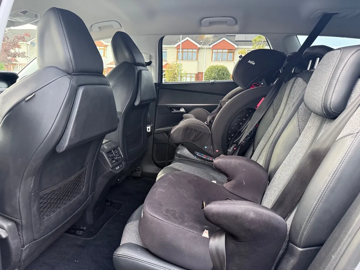 Peugeot 5008 - Image 2