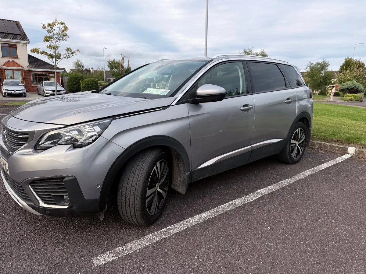 Peugeot 5008 - Image 5