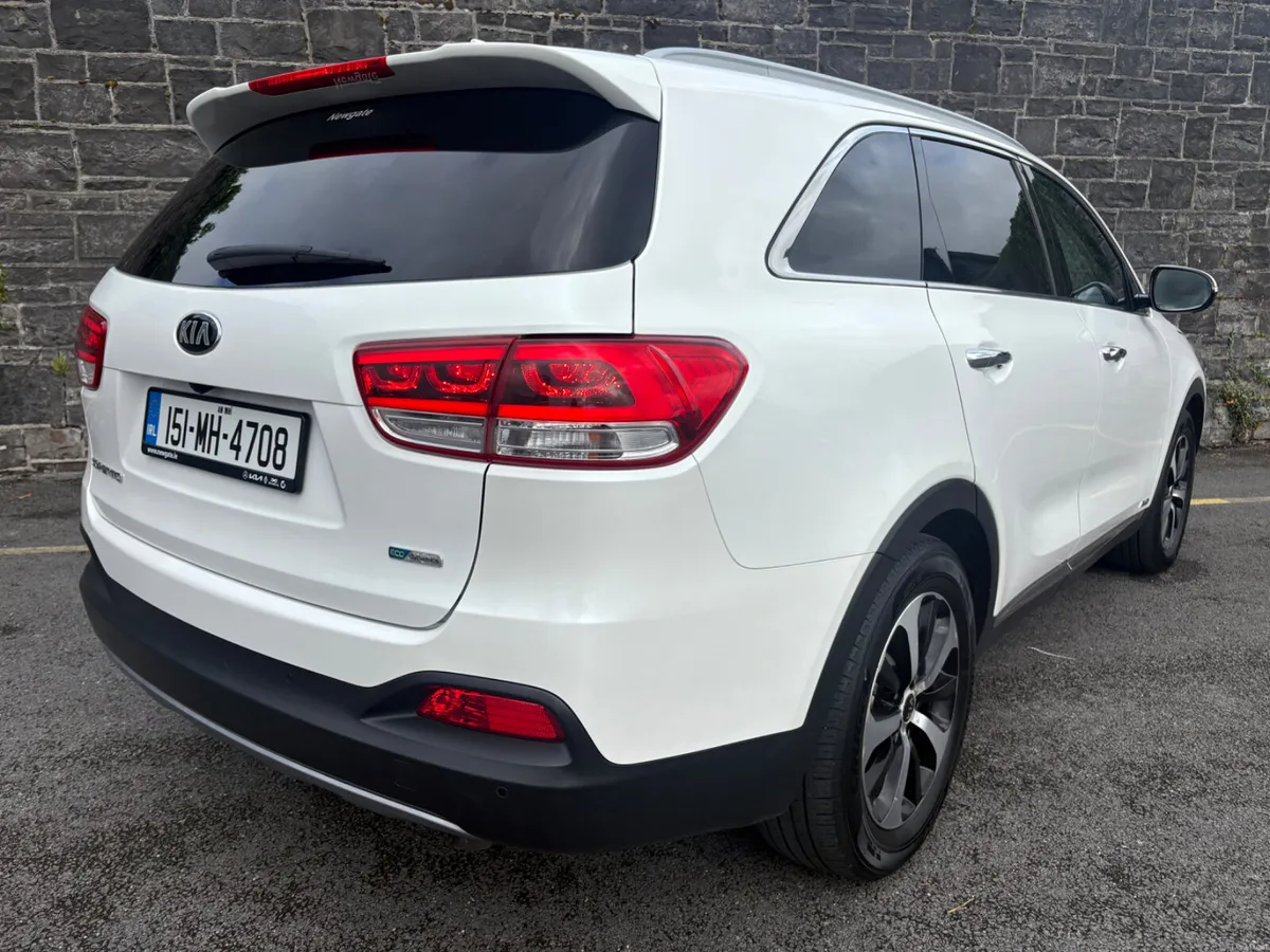 15 Kia Sorento 4WD! FSH! Platinum!  Trade ins👍 - Image 4
