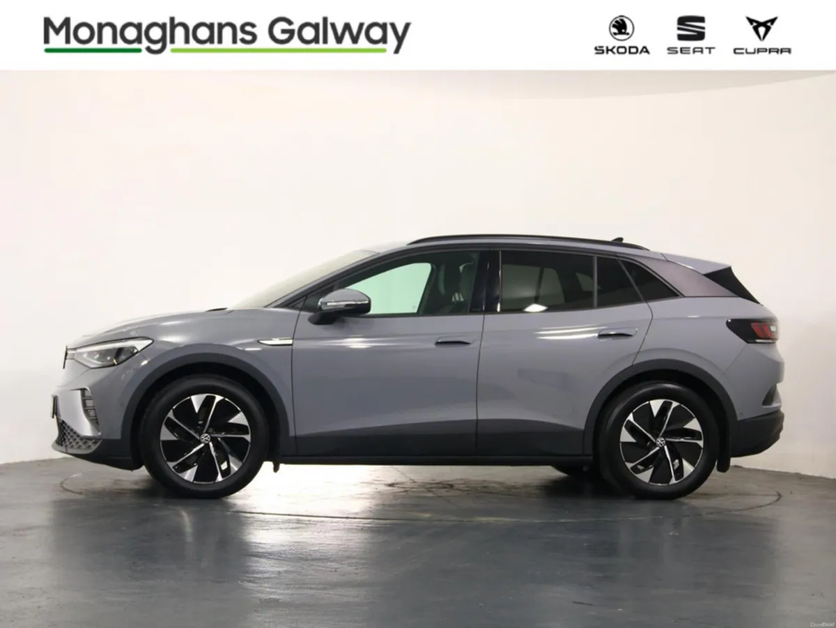 Volkswagen ID.4 LIFE DX 77KWH *BIG BATTERY & REAR - Image 6