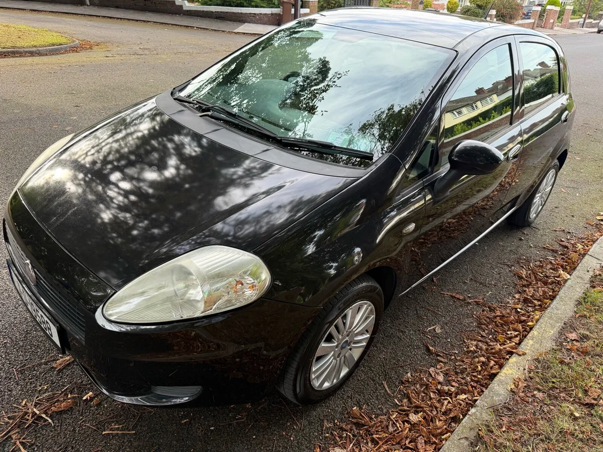 2011 Fiat Punto NCT 07/27 - Image 2