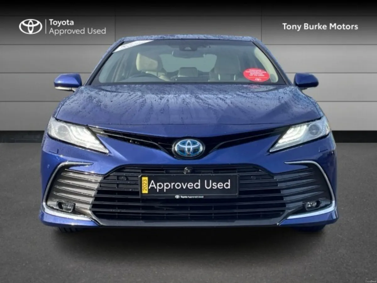 Toyota Camry Platinum Edition & Ivory Leather - 2. - Image 4