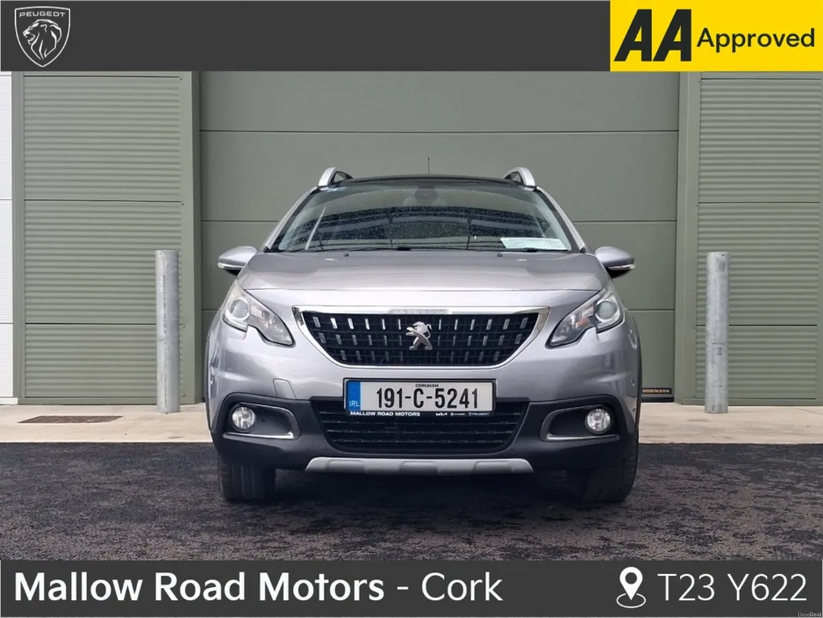 Peugeot 2008 ALLURE 1.2 PURETECH - Image 6