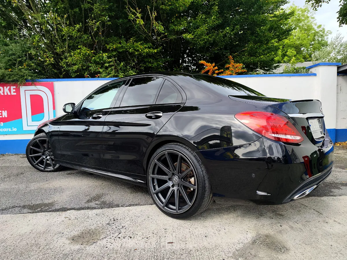 Mercedes-Benz C-Class 2017 Premium - Image 2