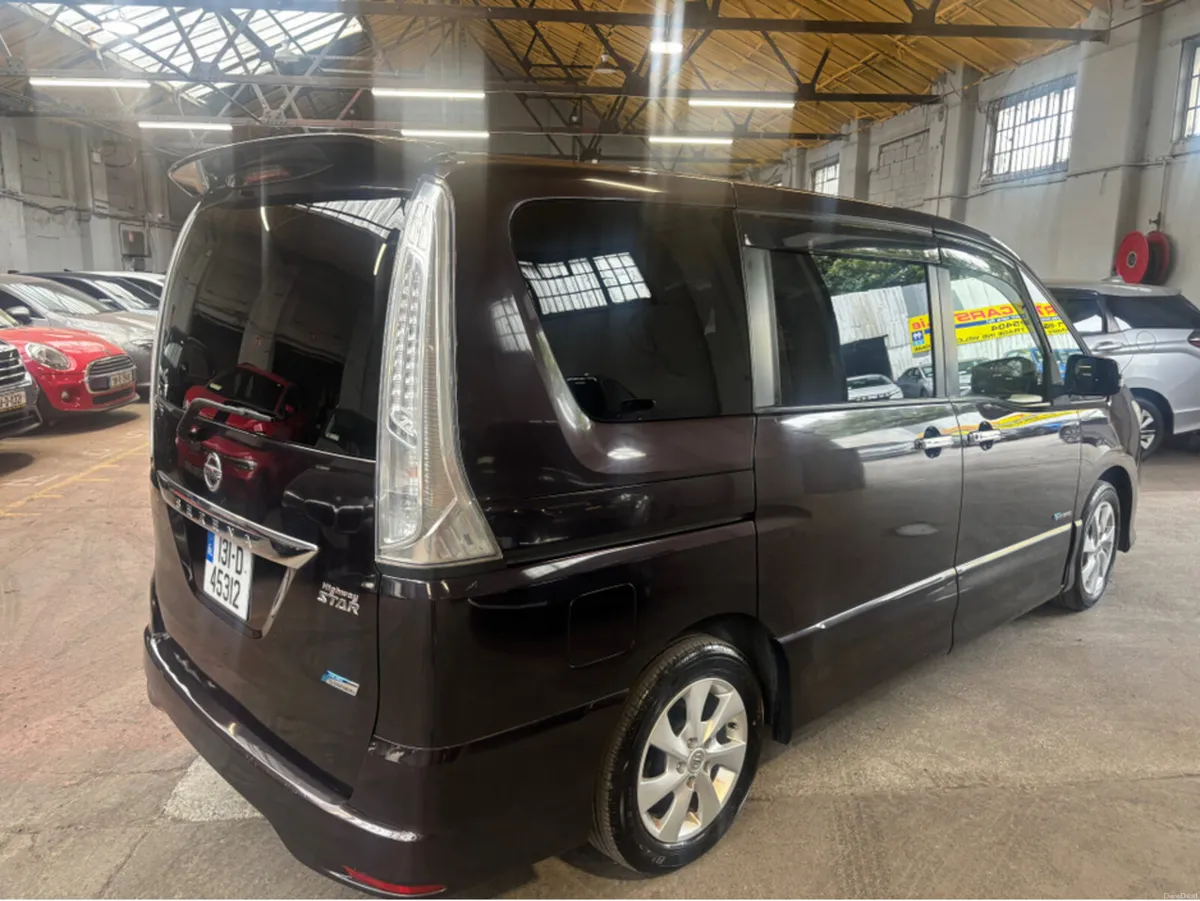 Nissan Serena 7 Seater HYBRID 5DR Auto Electric Si - Image 4