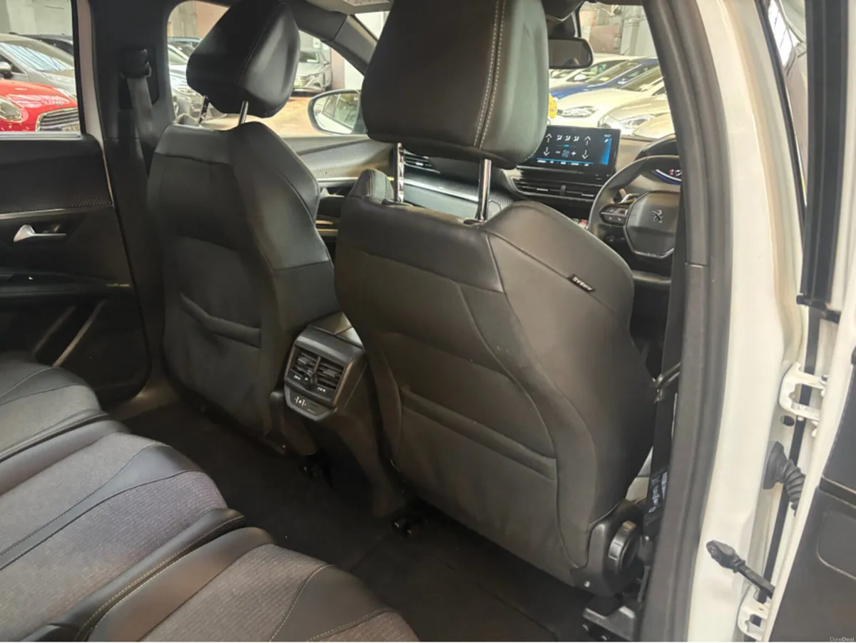Peugeot 5008 FL ALLURE 1.5 BLUE HDI 13 - Image 5