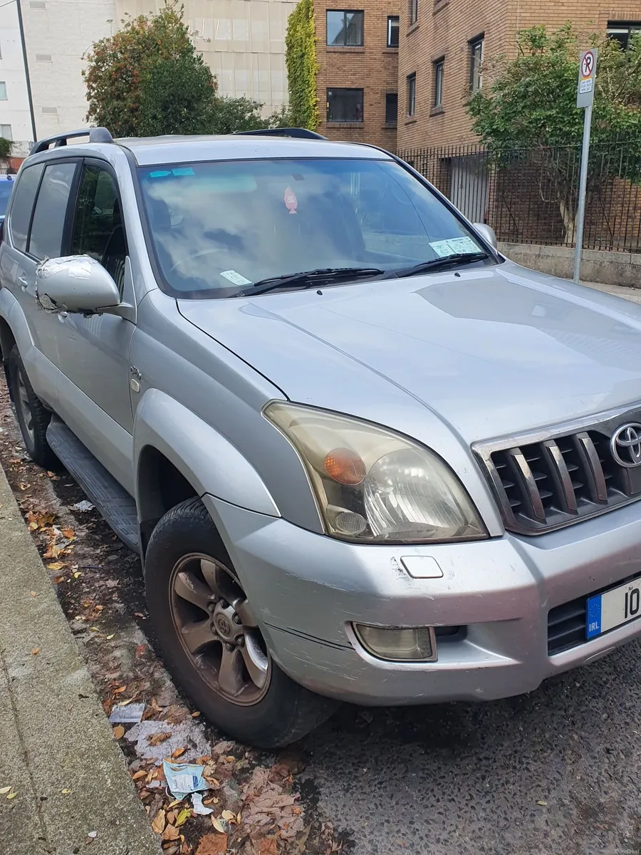 Toyota Land Cruiser 2010 - Image 2