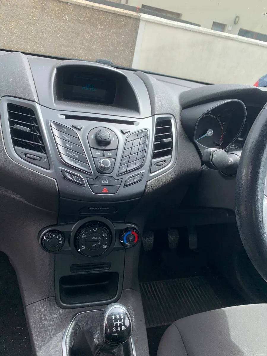 Ford Fiesta 2015 for Sale - Image 3